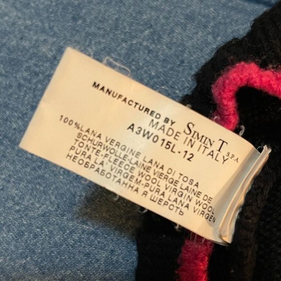 Armani Junior Girls wool sweater Navy Sz 12A - Picture 5 of 5